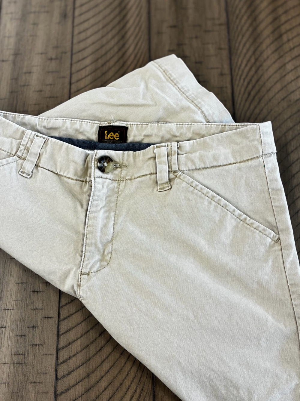 Boys size 8 Lee Beige Button-Front Khakis